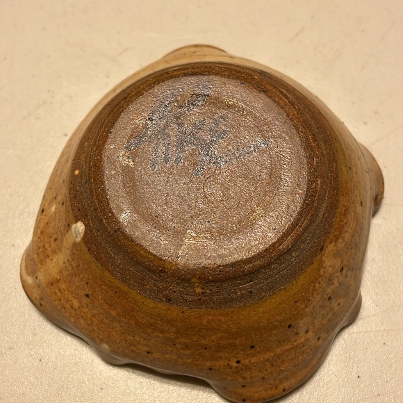 Pottery piece. Signed looks like pike - Picture 4 of 8